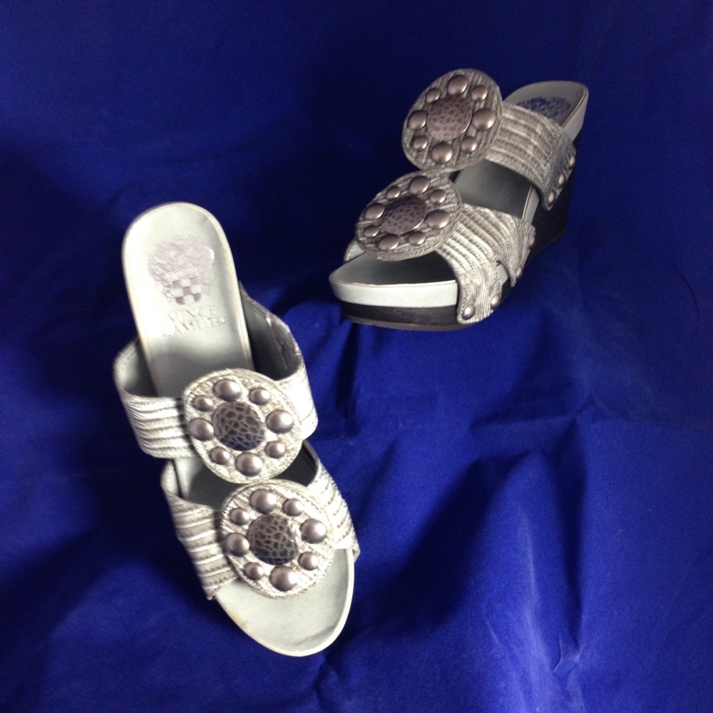 Vince Camuto wedge